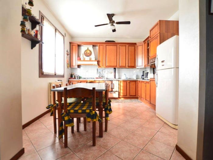 Casa quadrilocale in vendita in Via Anafesto, Centro, Eraclea