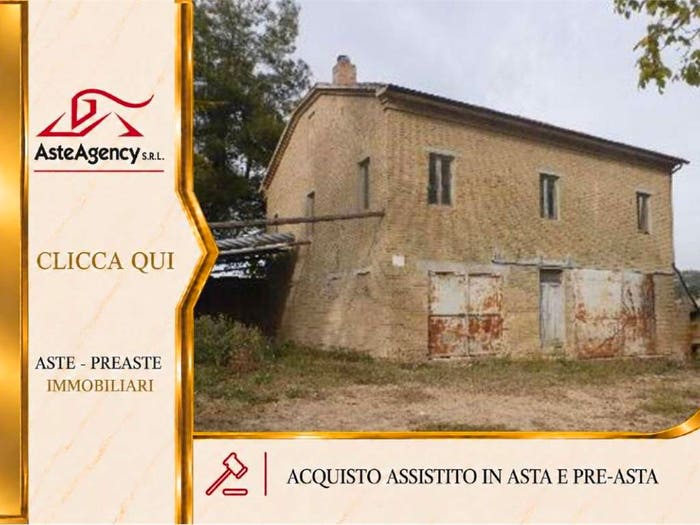 Casa con 6 locali in vendita in Via Poggio, Santa Vittoria in Matenano
