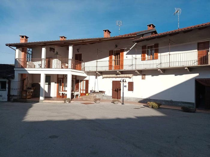 Casa con 6 locali in vendita in Via del Cimitero, Centro, Martiniana Po