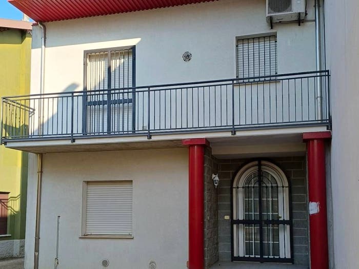 Casa trilocale in vendita in Viale Europa Unita, Centro, Caravaggio