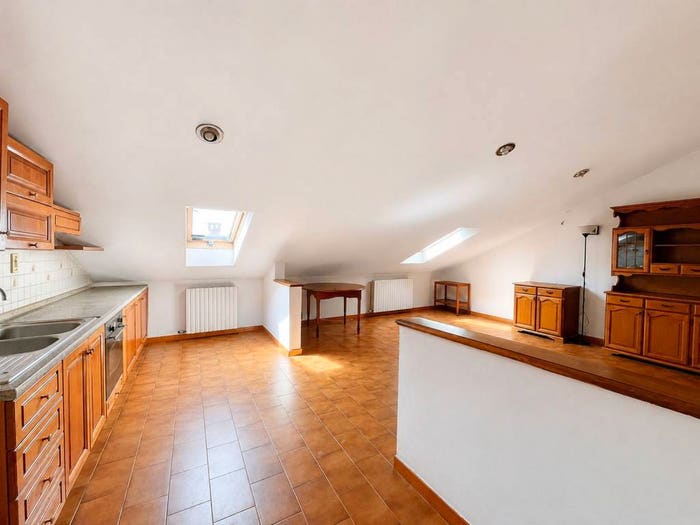 Casa trilocale in vendita in Via Aloi, Centro, Canale