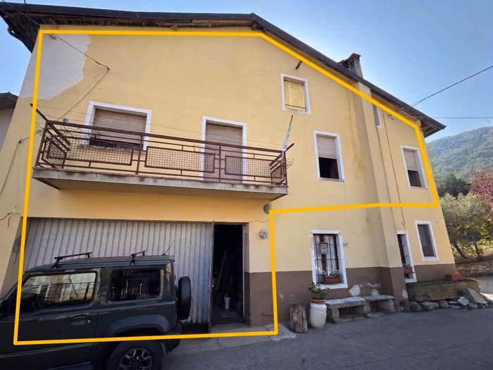 Appartamento quadrilocale in vendita in Via Brolo, Centro, Nave