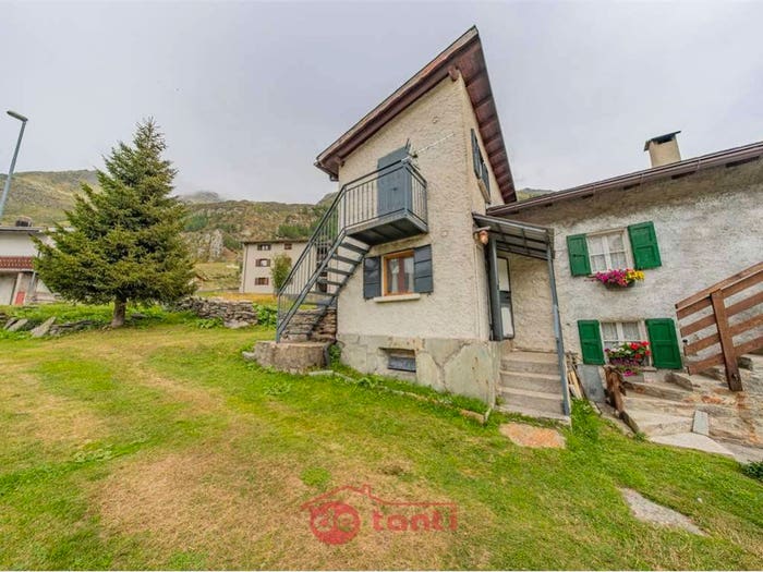 Casa con 5 locali in vendita in Località Macolini, Madesimo