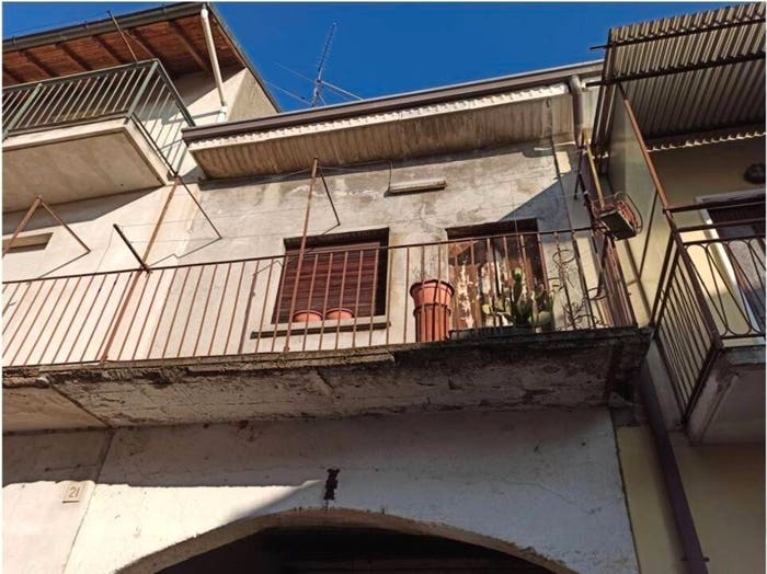 Appartamento trilocale in vendita in Via Castello, Lurago Marinone