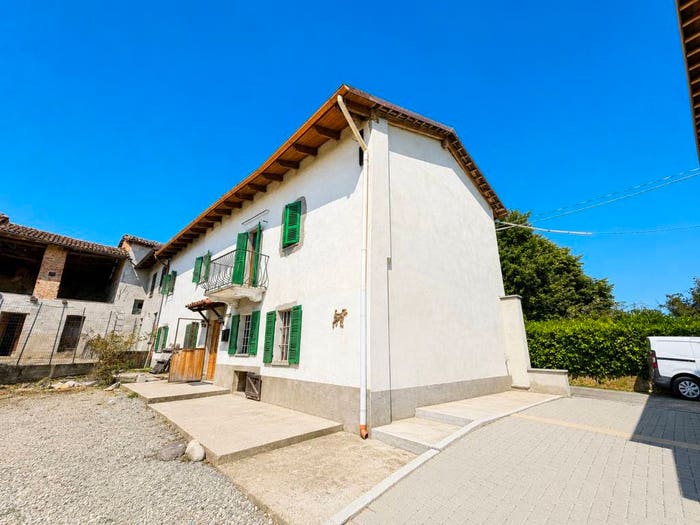 Casa con 5 locali in vendita in Strada Valgera, Valgera, Asti