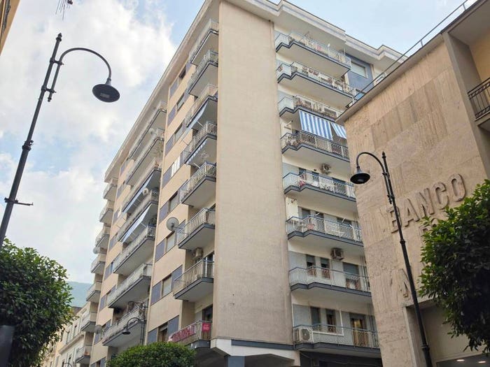 Appartamento quadrilocale in vendita in Via Giuseppe Garibaldi, Nocera Inferiore
