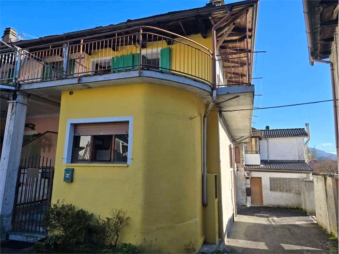 Casa bilocale in vendita in Vicolo Lambicchi, Centro, Ornavasso