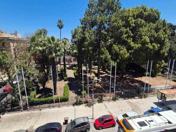 Appartamento trilocale in vendita in Via Papireto, Tribunale, Palermo