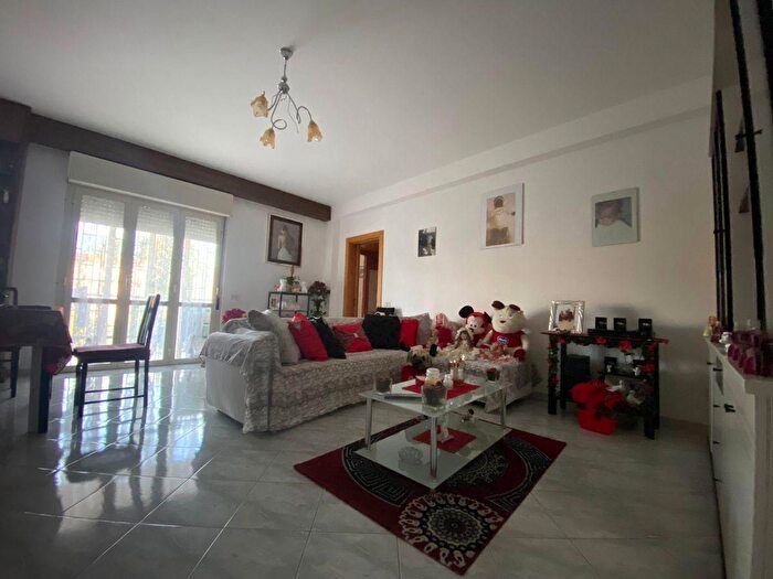 Appartamento quadrilocale in vendita in Via Campoleone Scalo, Aprilia