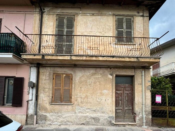 Casa in vendita in Via San Francesco, Centro, Avezzano