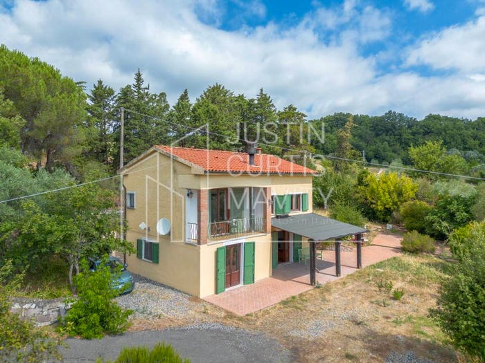 Casa con 5 locali in vendita in Strada Provinciale Montecatini Val di Cecina, Montecatini Val di Cecina