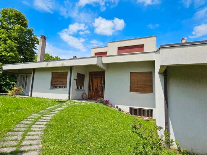 Casa con 6 locali in vendita in Centro, Maserada sul Piave