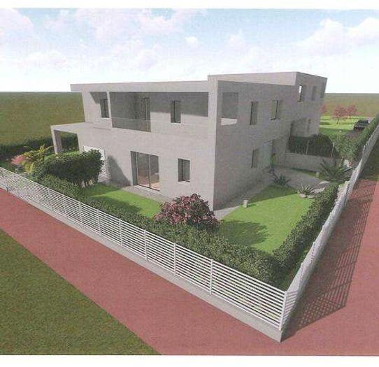 Casa quadrilocale in vendita in Via Fiume Abbandonato, Vicoli Redentore, Ravenna