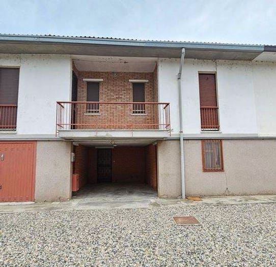 Casa con 5 locali in vendita in Via ERossanigo, Centro, Frascarolo