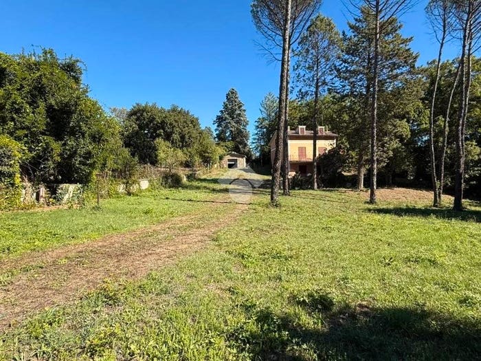 Casa con 6 locali in vendita in Via germania, Centro, Capena