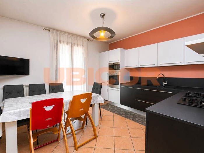 Appartamento con 6 locali in vendita in Bovolenta