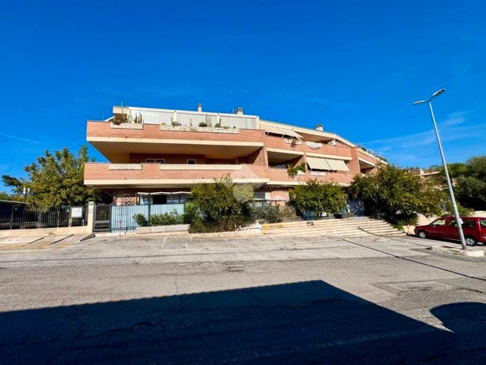 Appartamento bilocale in vendita in Via Alessandro Vivenza, Monte Migliore, Roma