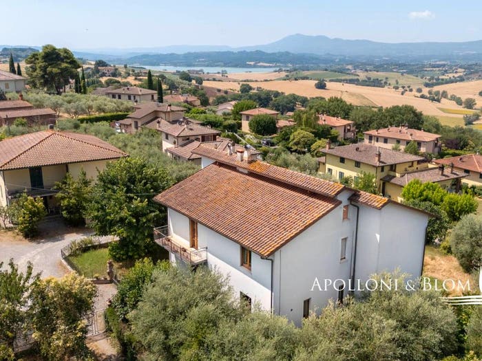 Casa con 6 locali in vendita in delle Vigne, Contrada Prati, Castiglione del Lago