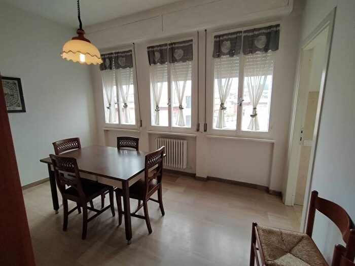Appartamento quadrilocale in vendita in Via de gasperi snc, Stazione, Ancona