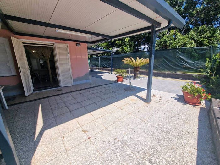 Appartamento bilocale in vendita in Via Spiaggia, Centro, Mascali