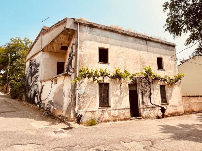 Casa con 6 locali in vendita in Piazza Venezia, Sadali