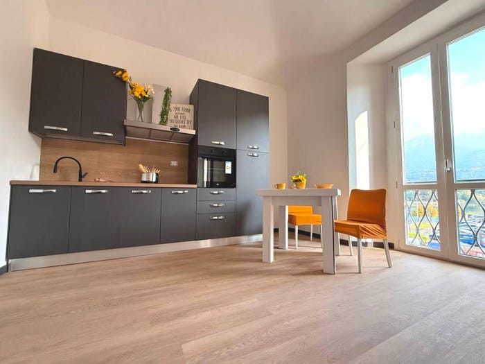 Appartamento trilocale in vendita in Via Sant'Agnese, Olginate