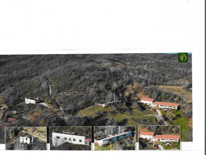 Casa con 6 locali in vendita in Strada Statale Licinese, Orvinio