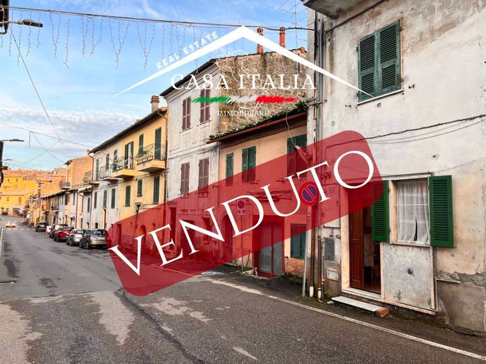 Appartamento trilocale in vendita in Via Roma, Capodimonte