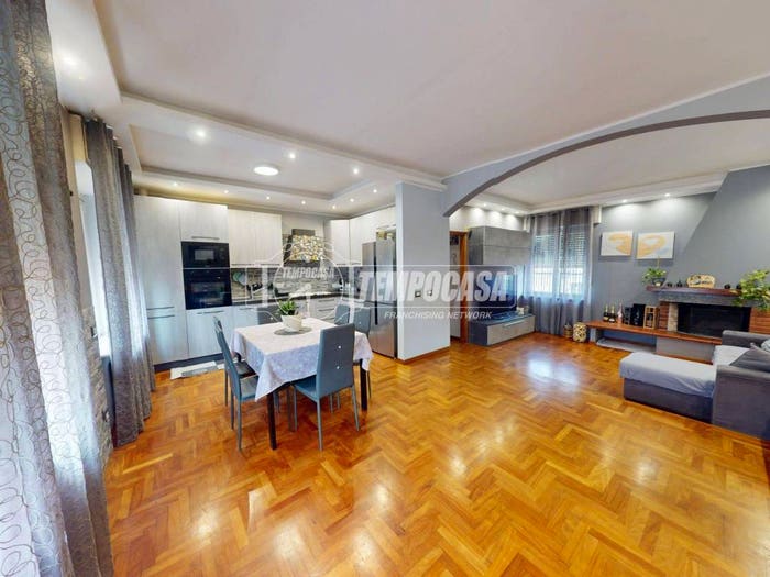 Appartamento quadrilocale in vendita in Via Pietro Maffi, Bovisasca, Milano