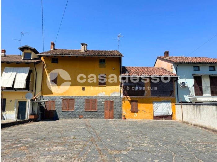 Casa con 6 locali in vendita in Vicolo Pietro Micca, Fontanetto Po