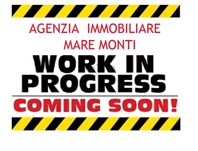 Appartamento trilocale in vendita in Via Perugia, Savona