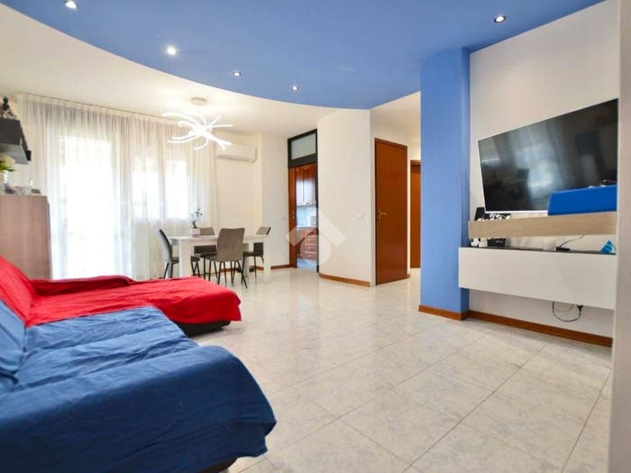 Appartamento trilocale in vendita in Via della Repubblica, Centro, Salgareda