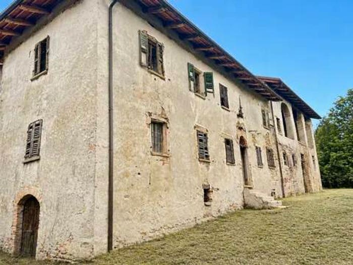 Casa con 6 locali in vendita in Regione Bosco Bonello, Bistagno