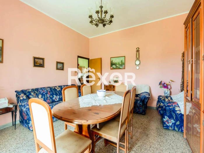 Appartamento quadrilocale in vendita in Viale Dante Alighieri, Villa San Giovanni in Tuscia
