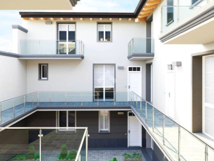 Appartamento trilocale in vendita in Via Polidoro Caldara, Centro, Caravaggio