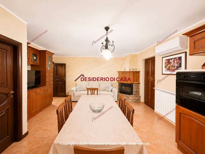 Casa trilocale in vendita in Via Ortofranzone, Mistretta