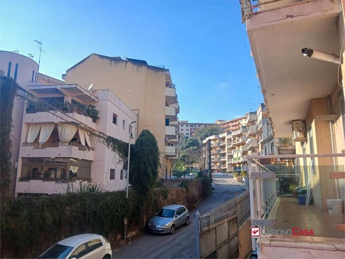 Appartamento trilocale in vendita in San Jachiddu, Giostra, Messina