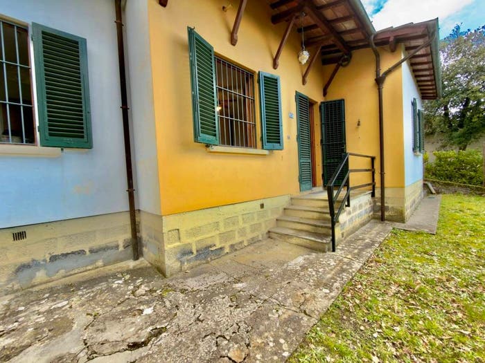 Casa quadrilocale in vendita in Valdibrana, Pistoia