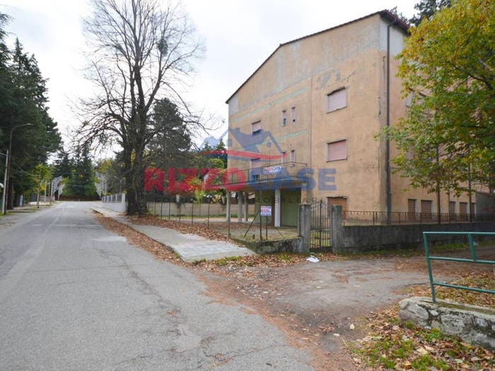 Casa con 6 locali in vendita in Cda Piana Caruso, Piano Caruso, CoriglianoRossano