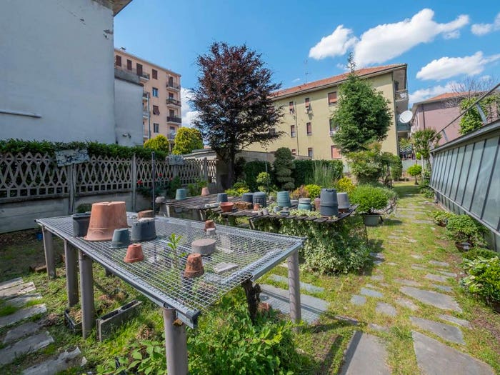 Casa con 6 locali in vendita in Viale Certosa, Musocco, Milano