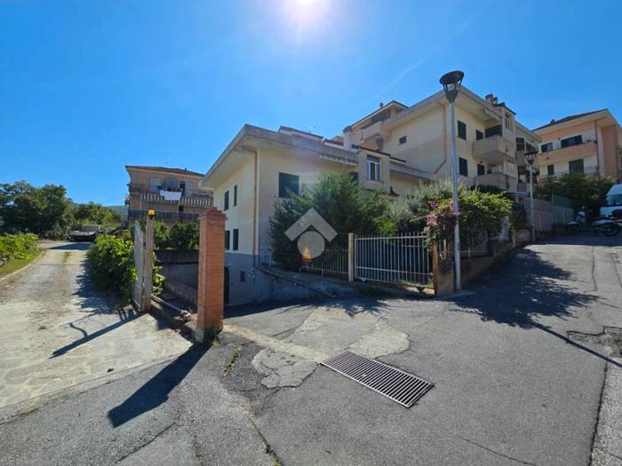 Appartamento bilocale in vendita in Str Rusineo, San Fedele Lusignano, Albenga
