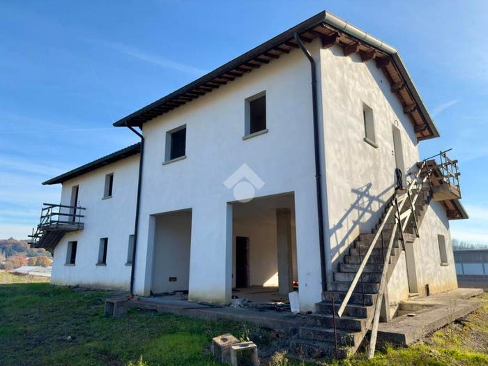 Casa con 6 locali in vendita in Via Gioacchino Rossini, Centro, Città di Castello