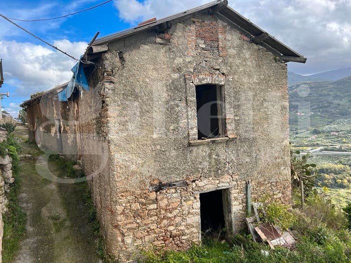 Appartamento in vendita in VIA AMBA ALAGI, Centro, Cleto