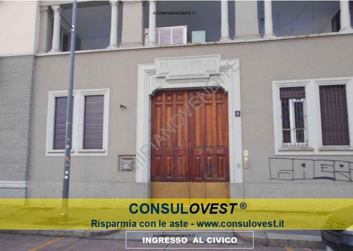 Appartamento trilocale in vendita in Via Giovanni Pascoli, Città Studi, Milano