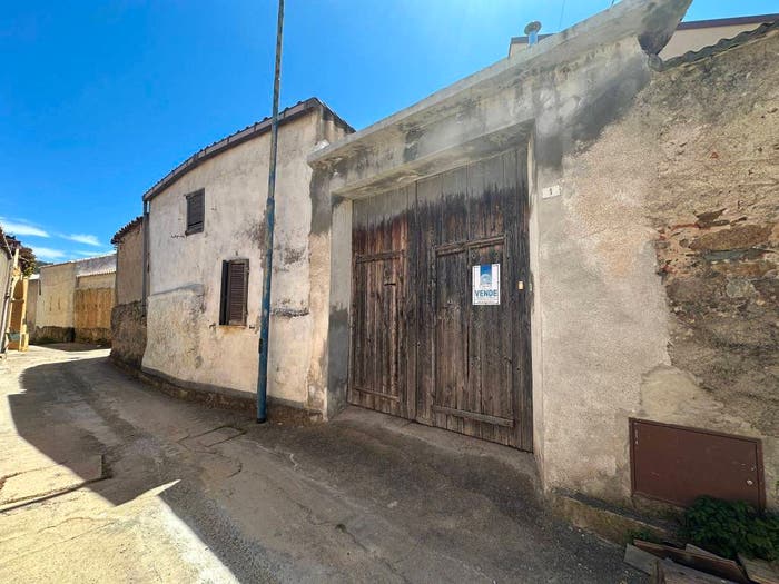 Casa con 6 locali in vendita in Vicolo Azuni Domenico, Centro, San Vito