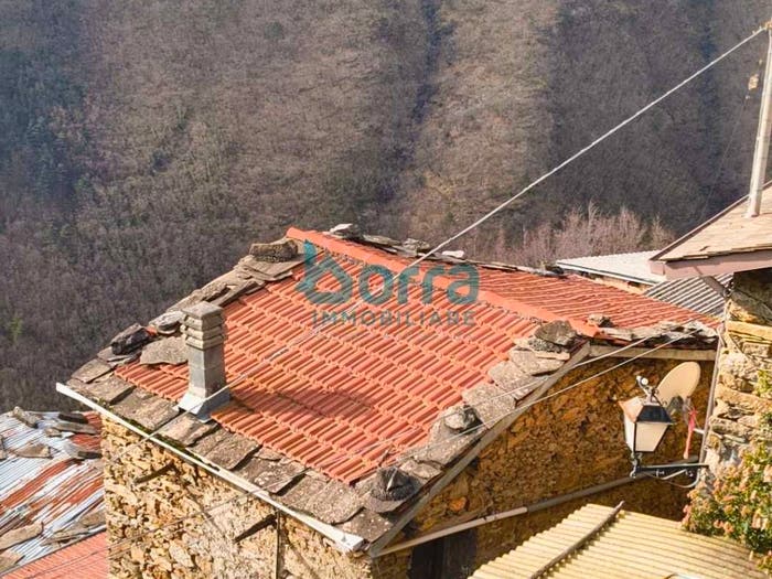 Appartamento quadrilocale in vendita in Frazione Bregalla, Bregalla, Triora