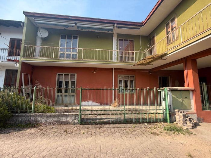 Appartamento bilocale in vendita in Via Fratelli Cairoli, Centro, Cilavegna