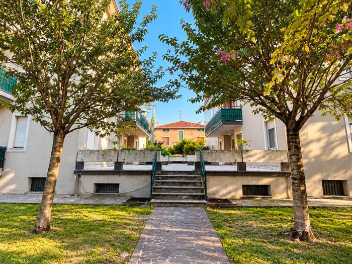 Appartamento trilocale in vendita in Via Teresio Olivelli, Centro, Castenedolo