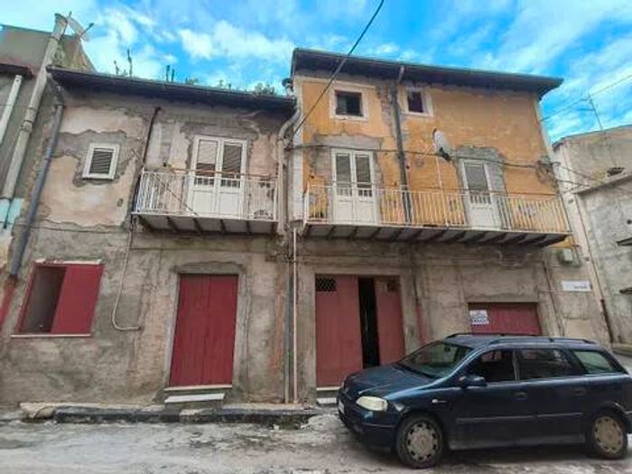 Casa quadrilocale in vendita in Via San Michele Angolo Via Prof Leonardi No Number, Cattolica Eraclea
