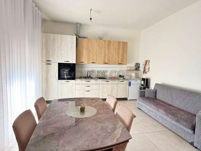 Casa in vendita in Via Camillo Cavour, Centro, Arzignano